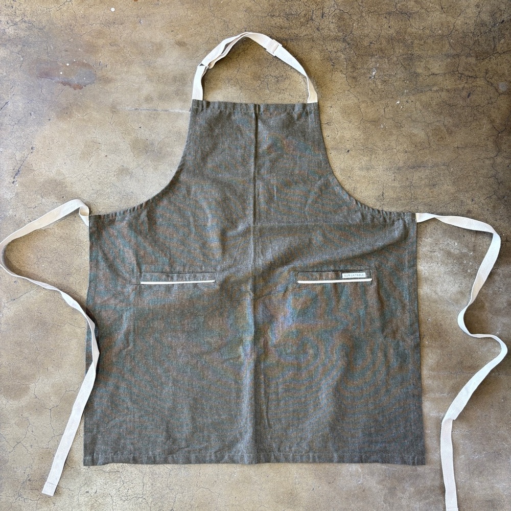 Sur La Table Green Apron The Garde Manger 100% Cotton Unisex Denim Canvas
